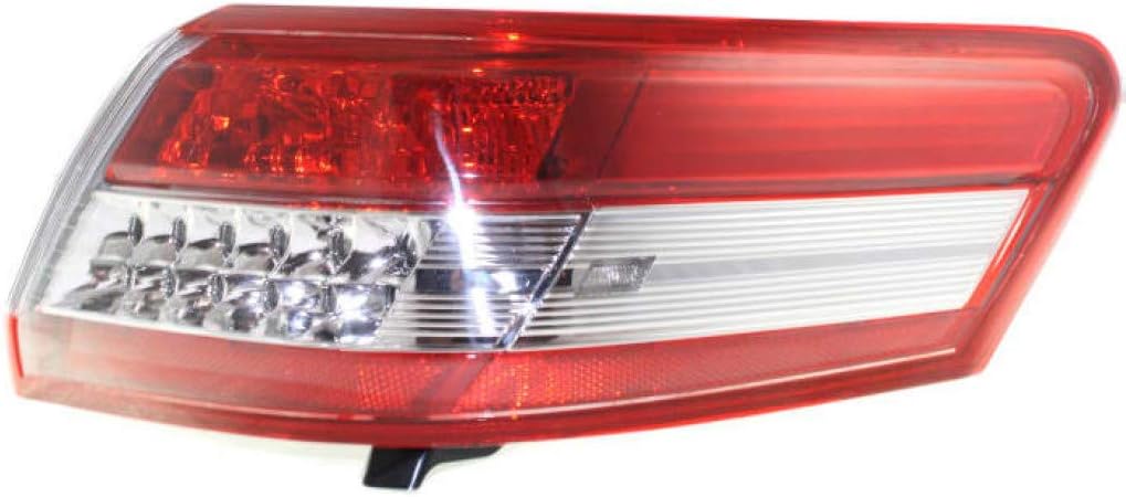Toyota Camry Tail Light Assembly Pair D323603