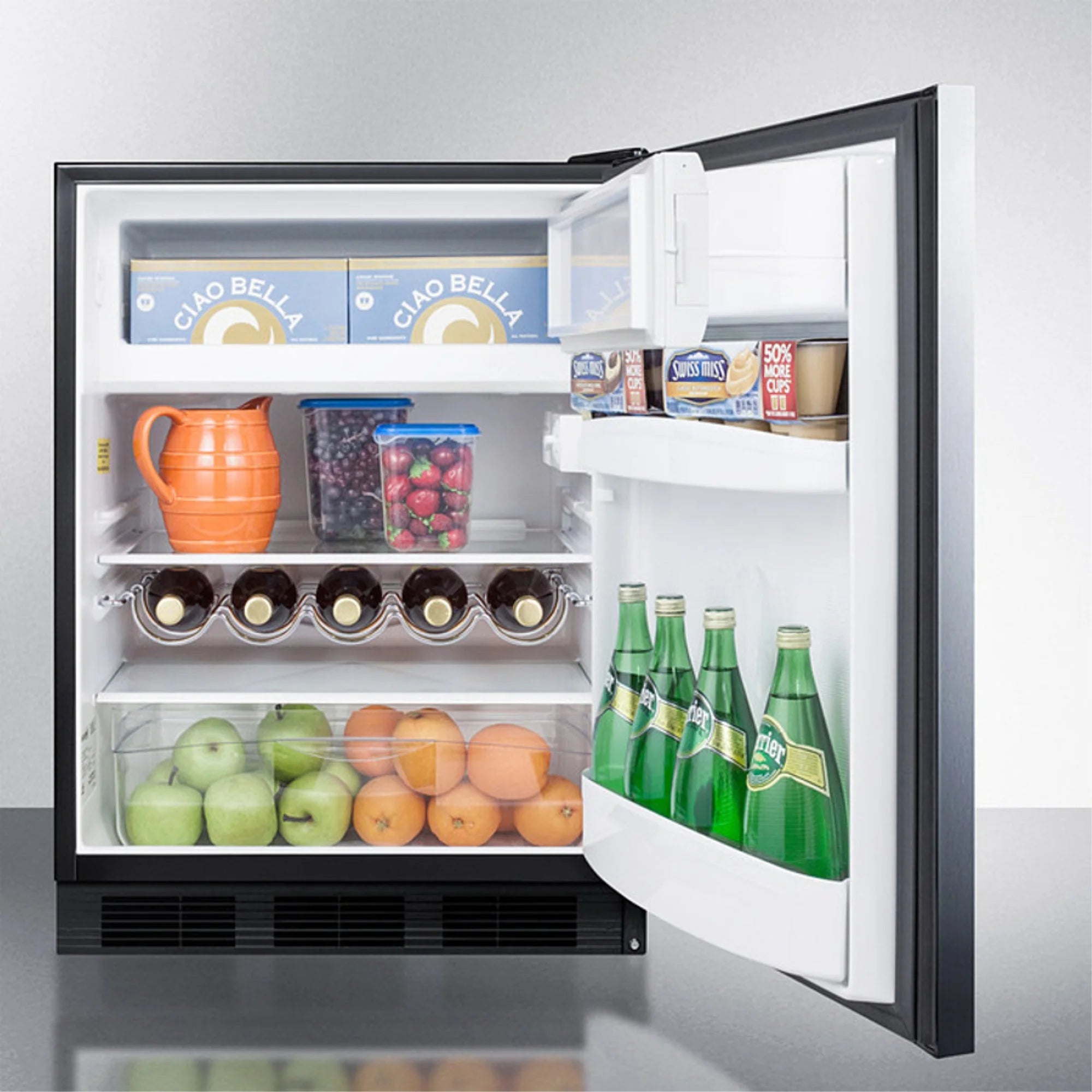 24" Wide 5.1 Cu. Ft. Compact Refrigerator P1944