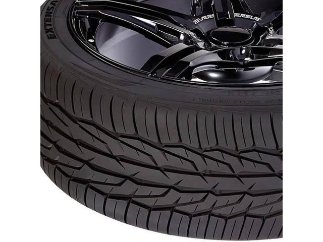 215/45R17 91W Tire O1024