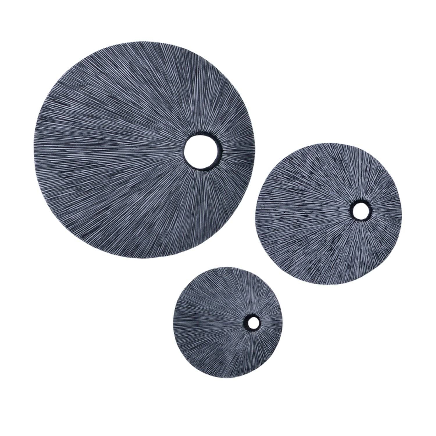 Medium Gray Round Sandstone Wall Decor N38976