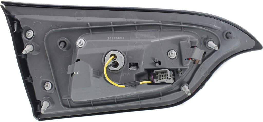 Passenger Side Inner Tail Light Assembly for Jeep Cherokee 2014-2018 O98766