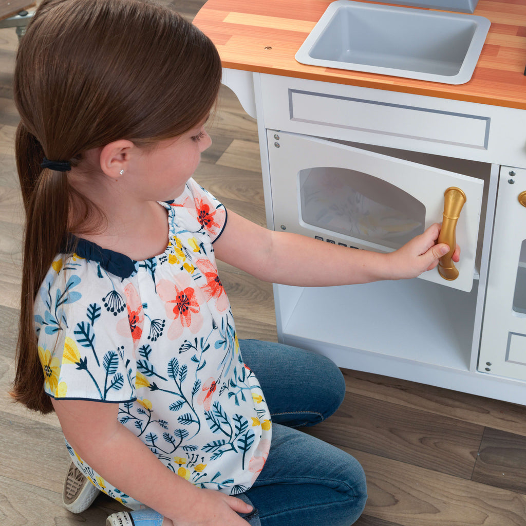 Magnetic Play Kitchen with Sink, Ice Maker & 9 Accessories B293