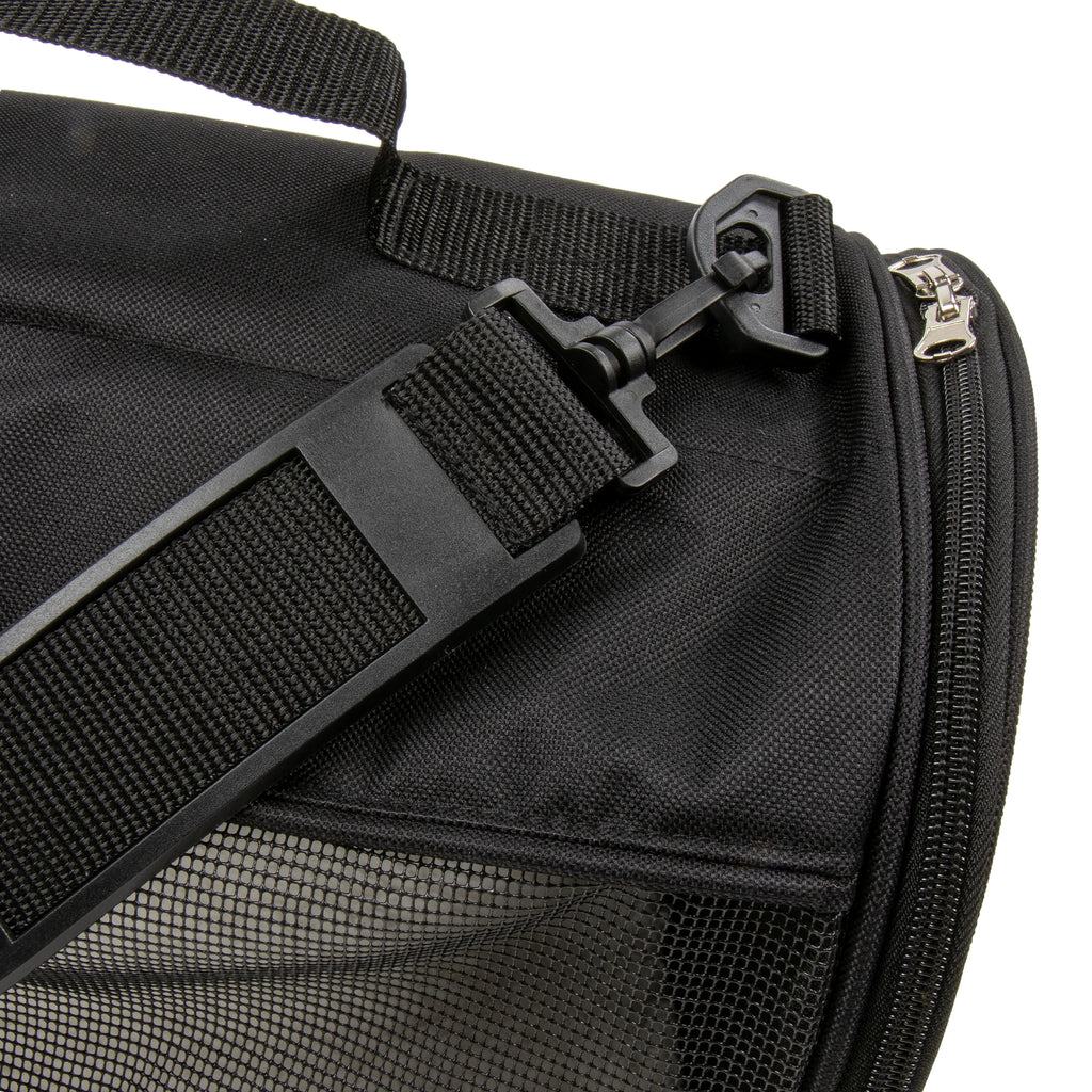 Black Soft-Sided Pet Carrier P6060