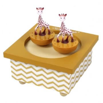 Caramel Dancing Sophie The Girafe Music Box U785