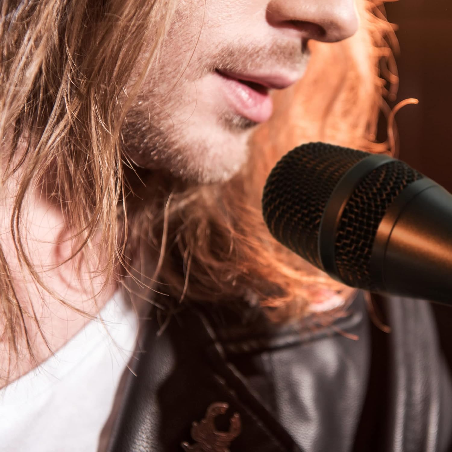 Dynamic Microphone with Super-Cardioid Unidirectional and Slide Potentiometer Switch M45624