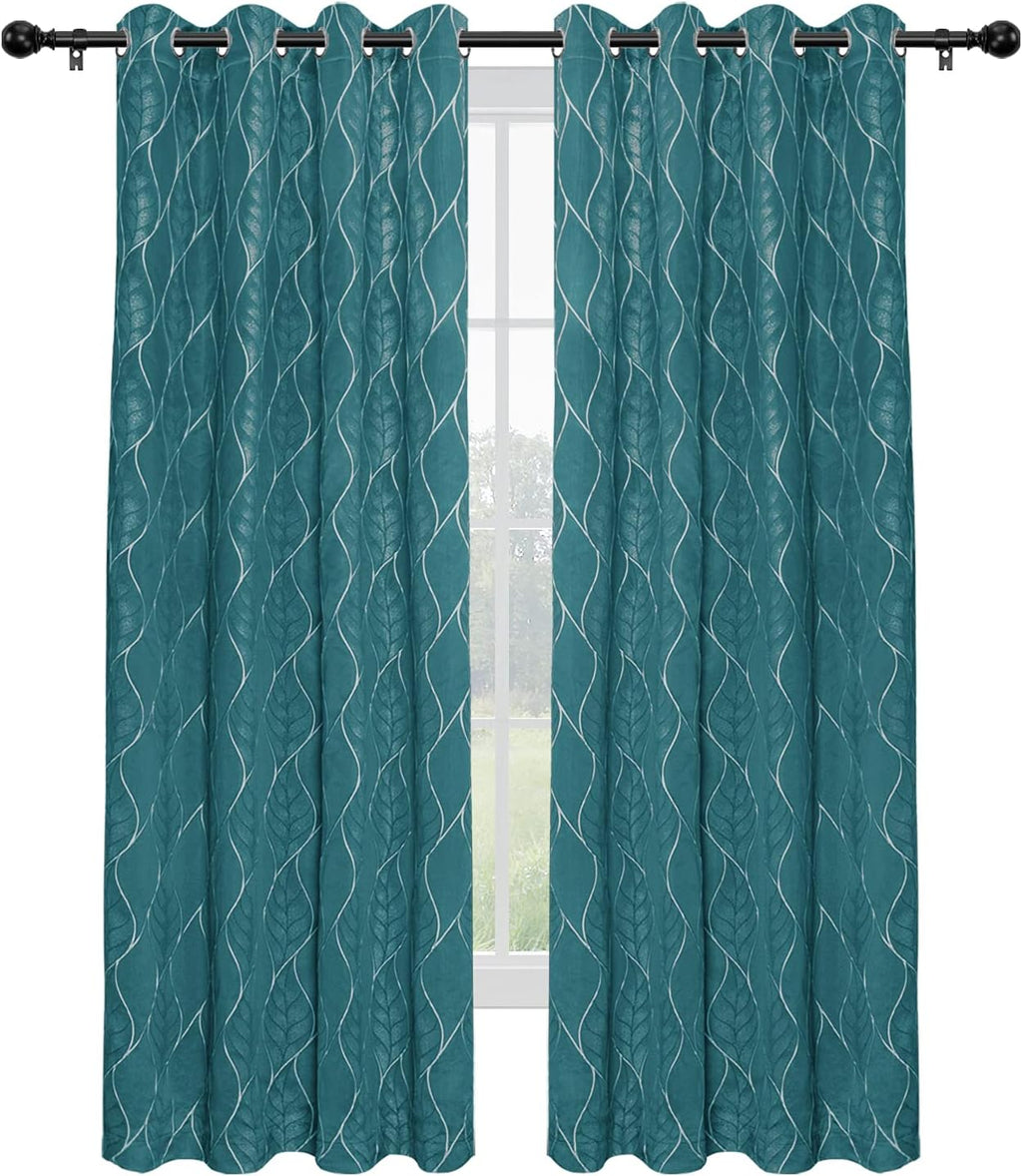 3D Jacquard 100% Blackout Curtain, 2 Panels, 52x63 in, Camel M925