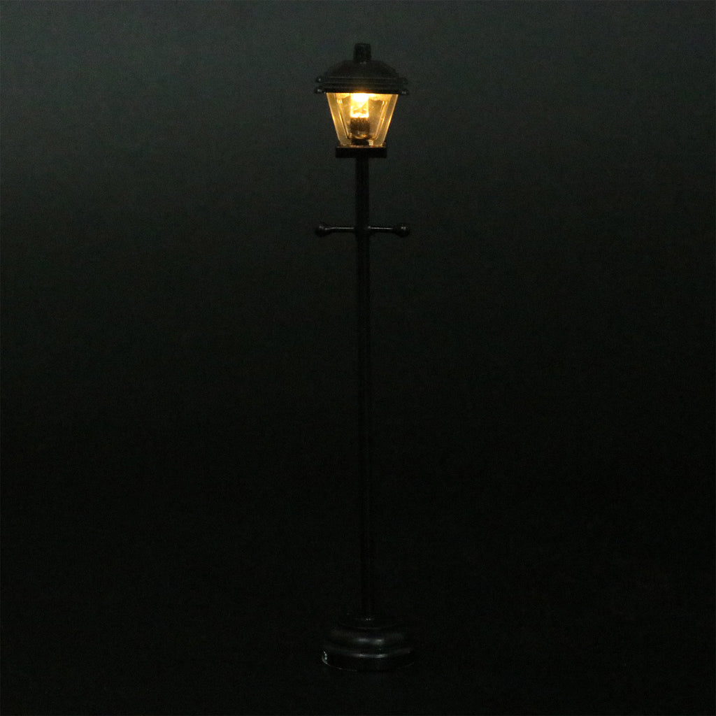 Miniature Metal LED Street Lamp Model (Black) W994208