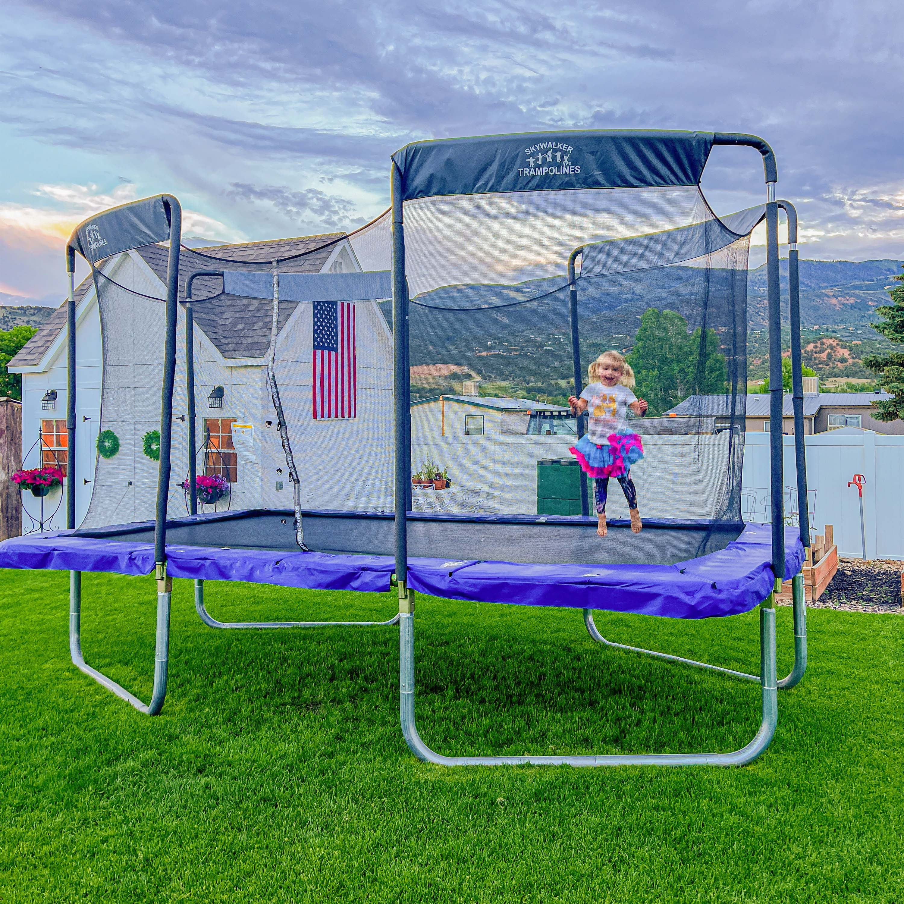 17ft x 10ft Rectangle Trampoline with Enclosure Z30498