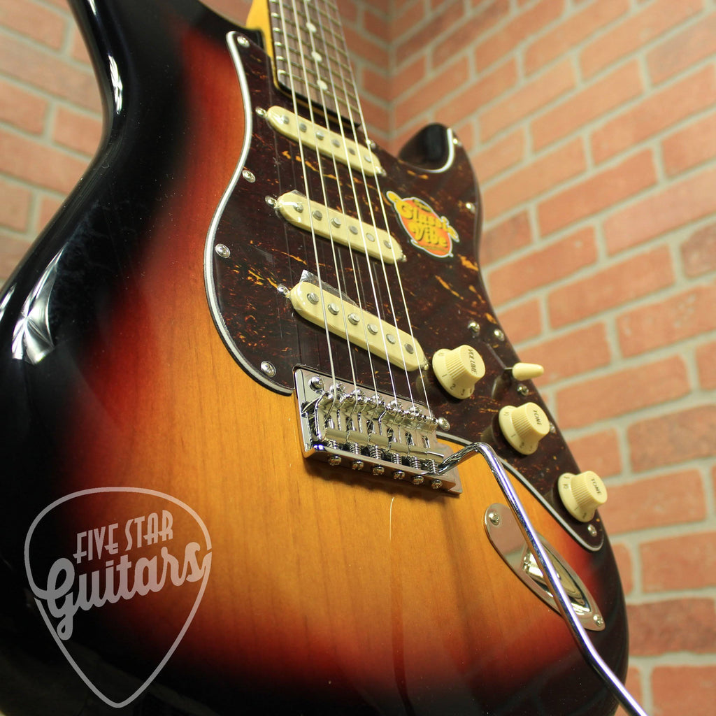 3-Color Sunburst Stratocaster I741