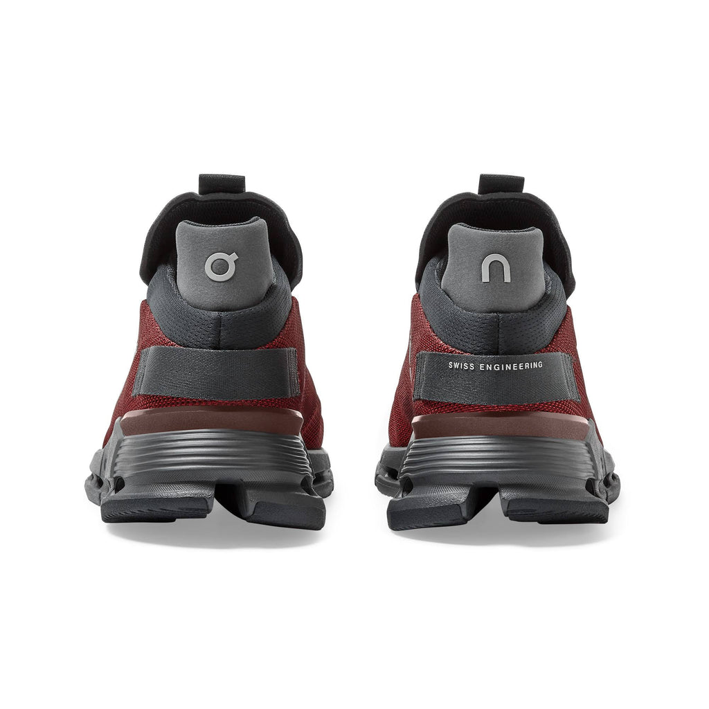 Black 9.5 Slip-On Shoes P414