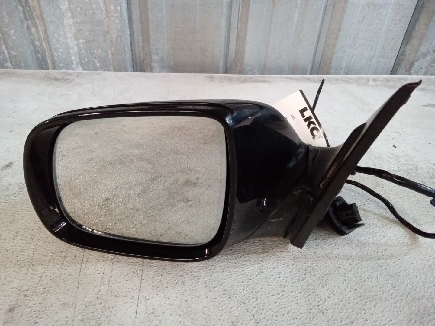 Driver Side LH Side Door Mirror I913