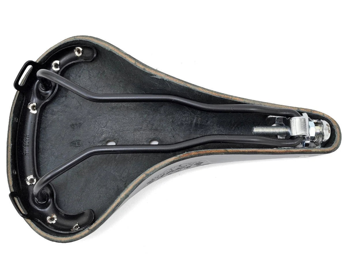 Black Steel Saddle F36814
