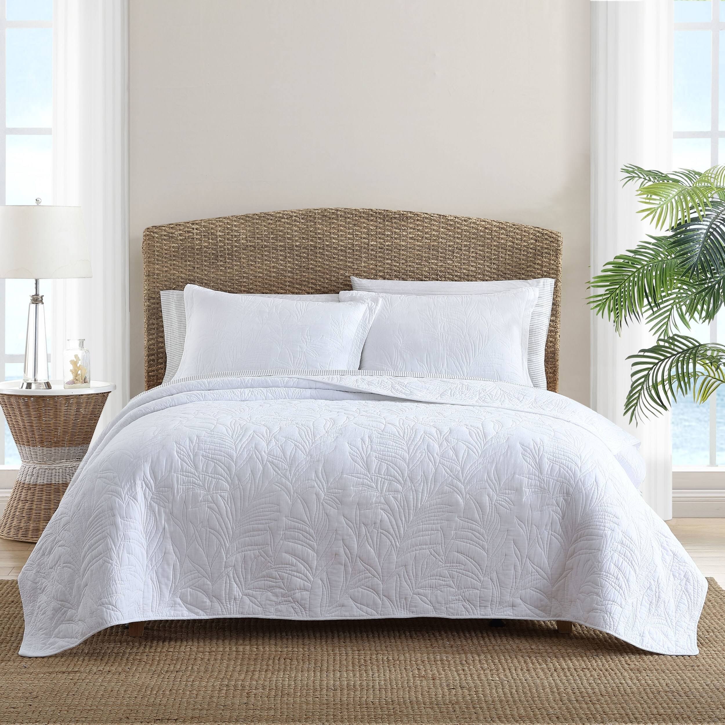 Ocean Blue Full-Queen Quilt N2318