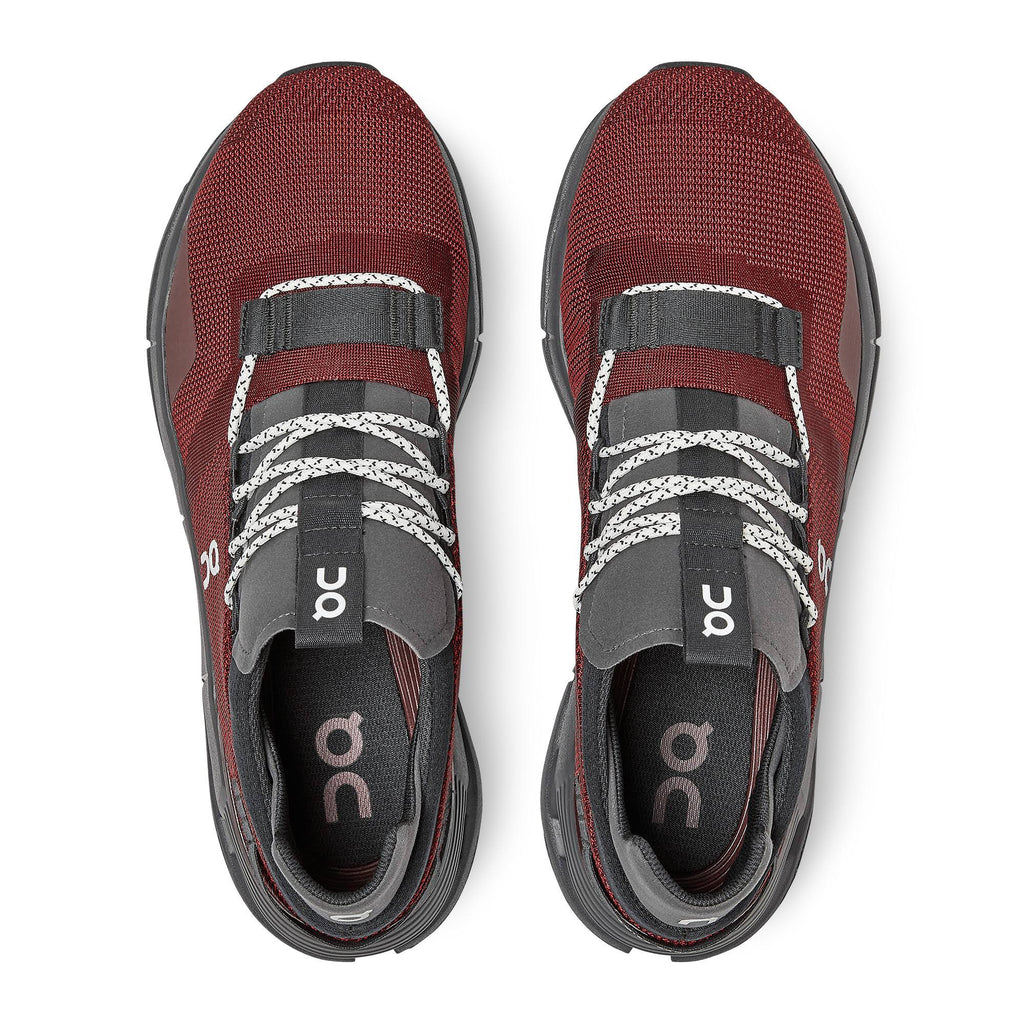 Black 9.5 Slip-On Shoes P414