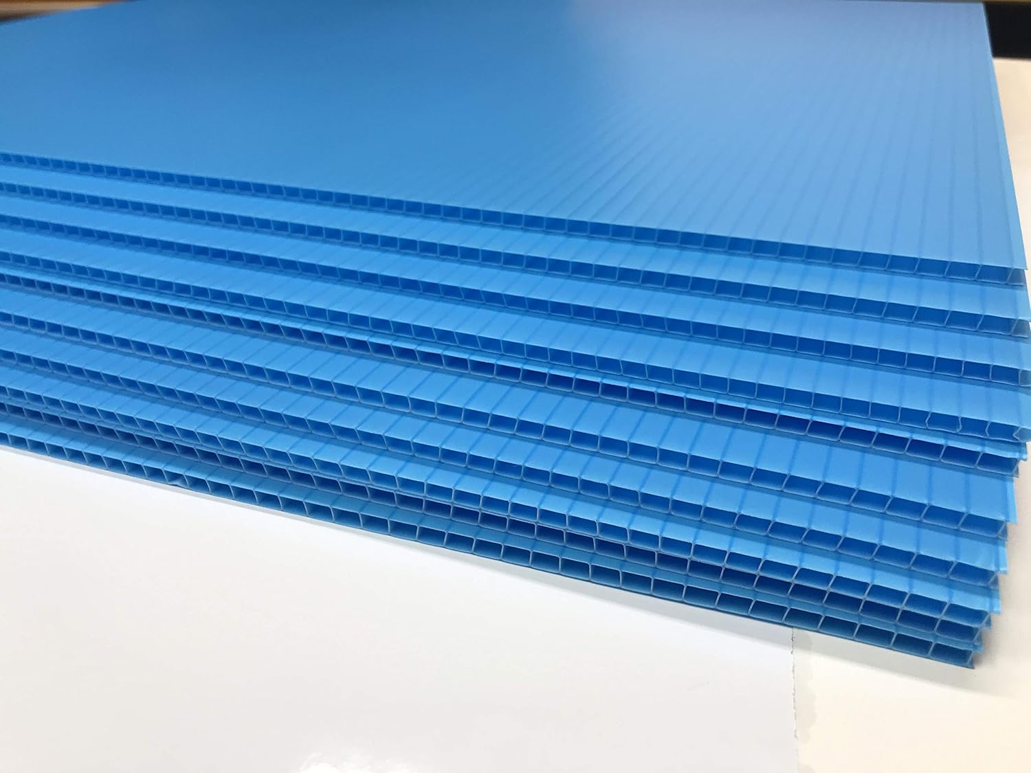 10 Pack Light Blue Blank Signs 18''x24'' x 4 mm with 10 Wire Stake 10''x24'' x 9 Gauge H8049