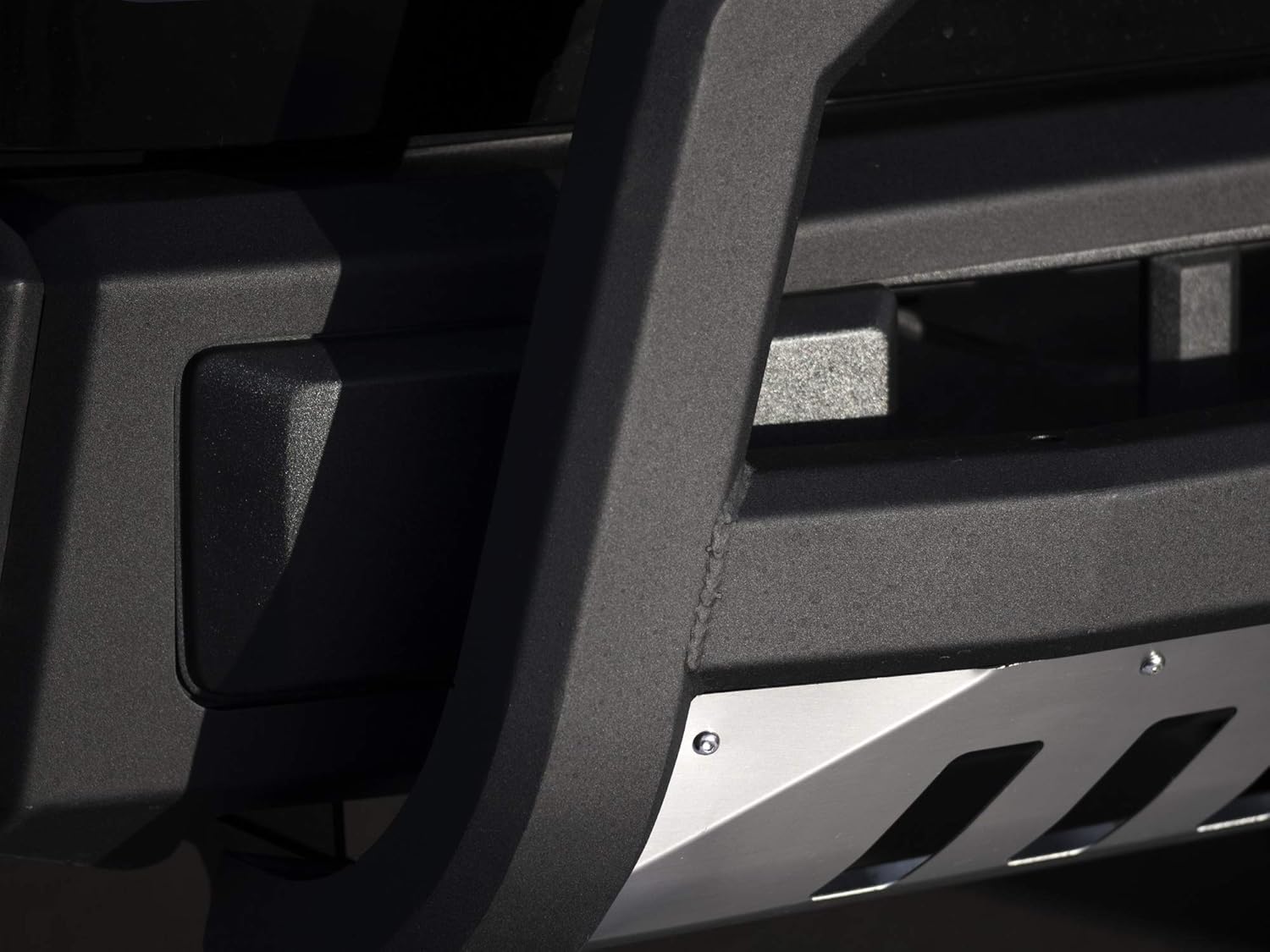 Matte Black Bull Bar with Aluminum Skid Plate H657