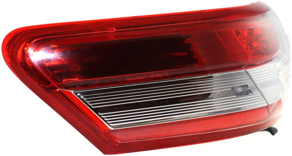 Toyota Camry Tail Light Assembly Pair D323603