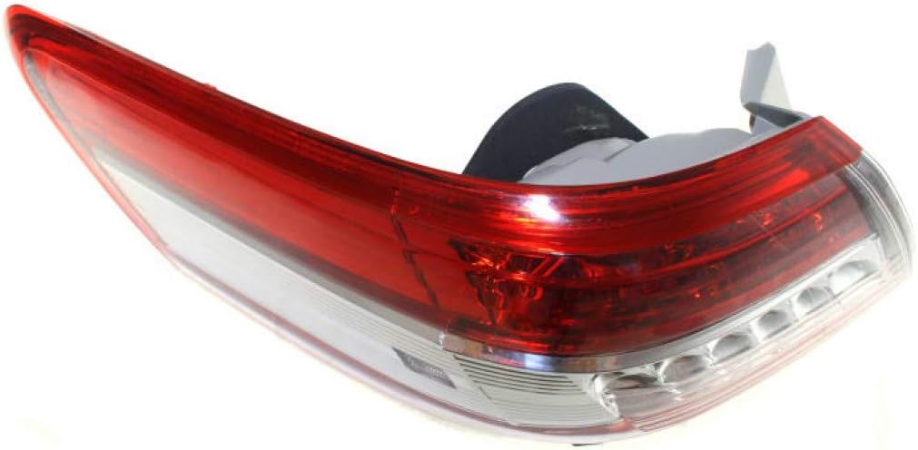 Toyota Camry Tail Light Assembly Pair D323603