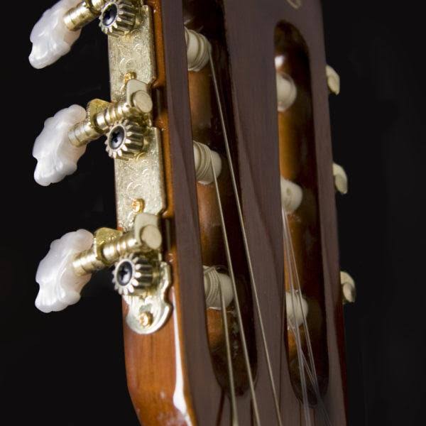 Natural Classical Acoustic Guitar Y14173