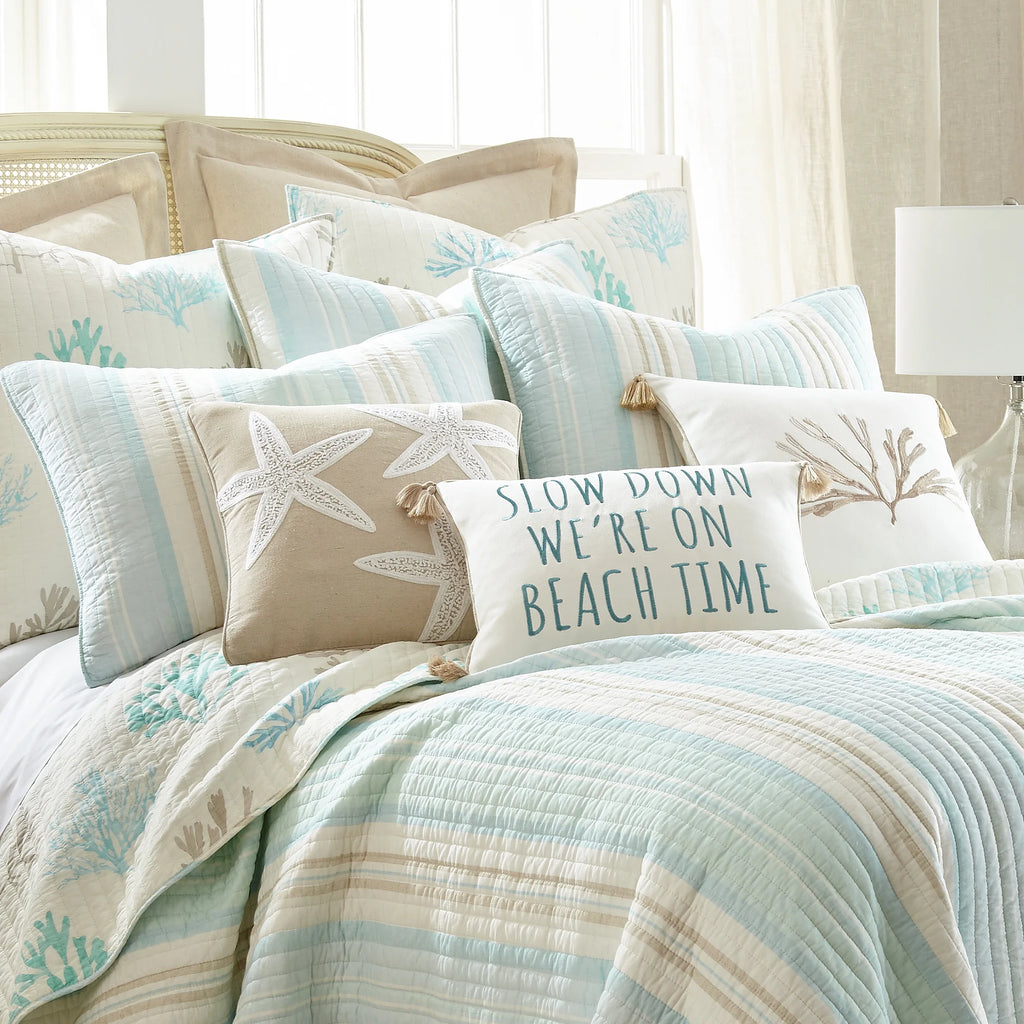 Full/Queen Striped Cotton Quilt Set with Two Shams H9823